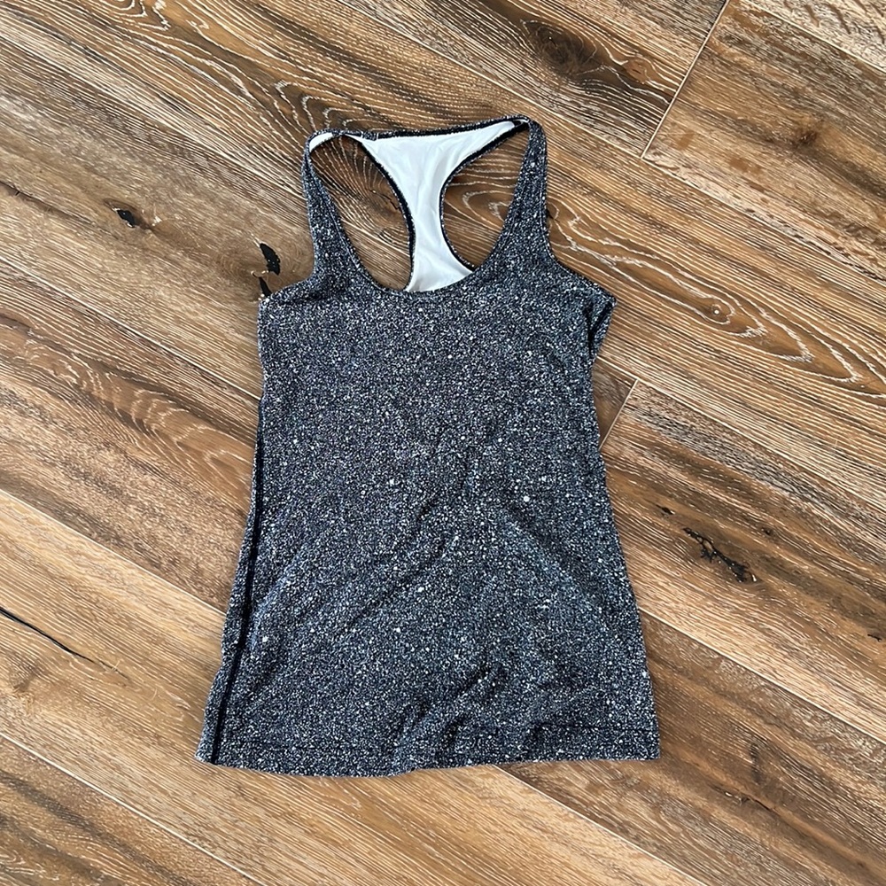 Lululemon racerback workout athleisure tank top XS / S